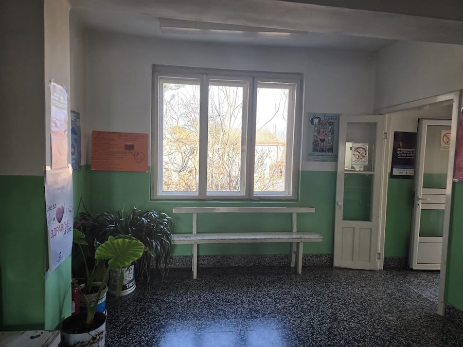 498d9433-3e1a-4994-b94b-219e3b8e00e4-min