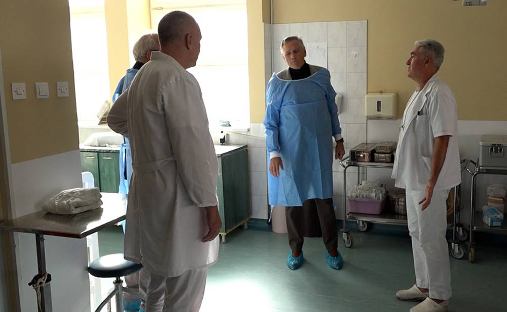 VREDNA MEDICINSKA OPREMA URUČENA SLUŽBI ZA GINEKOLOGIJU I AKUŠERSTVO OPŠTE BOLNICE KRUŠEVAC 3